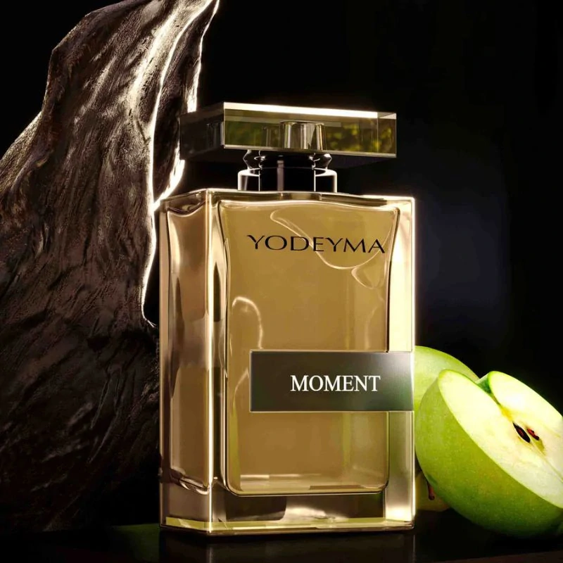 YODEYMA Moment Eau de Parfum (Charakteristika parfému HUGO BOSS - Boss Bottled)